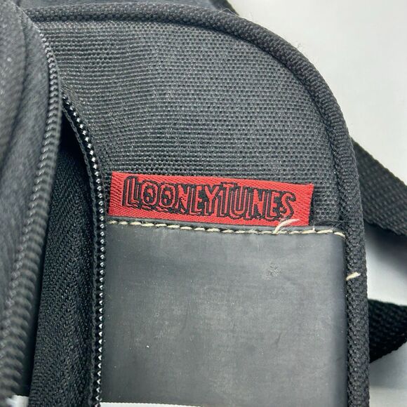 VTG Looney Tunes Tweety Bird 1998 Backpack Convertible Crossbody 3D Pockets - Picture 10 of 16